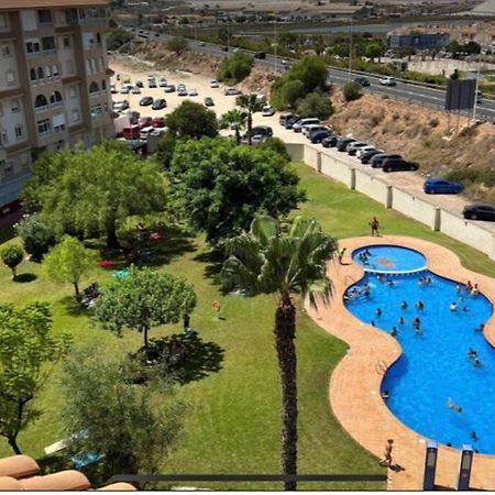 Casa Di Mateo With Garden View And Swimming Pool Apartman Torrevieja Kültér fotó