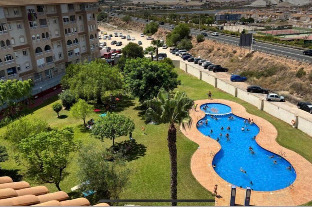 Casa Di Mateo With Garden View And Swimming Pool Apartman Torrevieja Kültér fotó